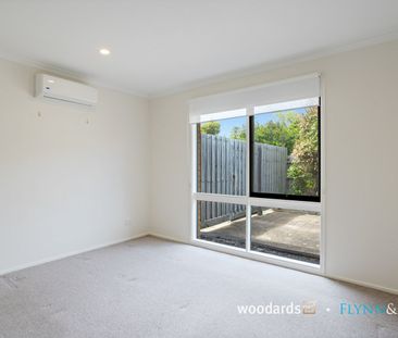 Charming Rosebud Home with Lawn Care Included - Photo 4