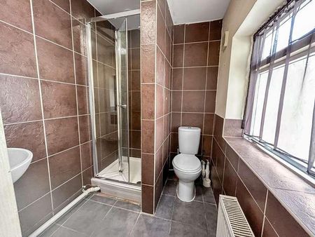 All Saints, King's Lynn, PE30 - Photo 5