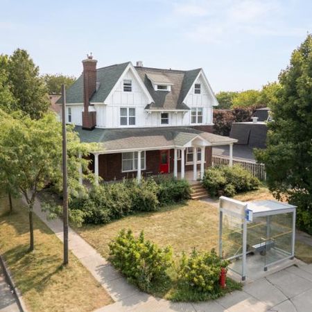 3 1/2 - Montréal (Lachine) - 2 100 $/mois - Photo 4