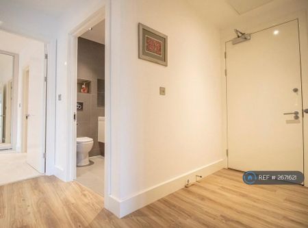 2 bedroom flat to rent - Photo 3