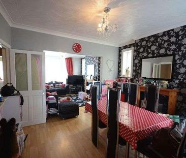 Lincoln Avenue, Bournemouth, BH1 - Photo 2
