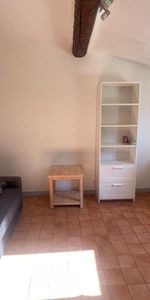 T1 Meublé Centre historique - Photo 3