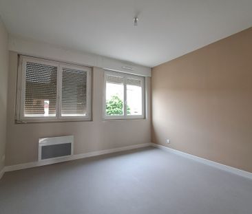 Location Appartement 4 pièces 97m² CARMAUX 81400 - Photo 3