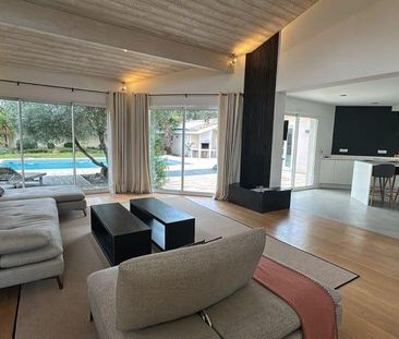 Location Maison 4 pièces 163m² MARTIGNAS SUR JALLE 33127 - Photo 2