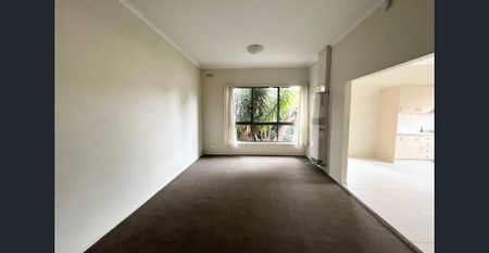 Neat 2-Bedroom Home in a Convenient Location - Photo 4