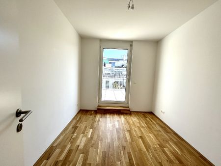 AKTION - Ein Monat Mietfrei -3 Zimmer DG Wohnung mit 42m² Dachterrasse ab sofort verfügbar - Photo 3