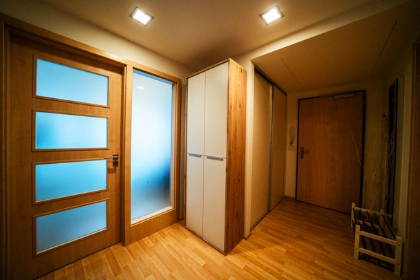 Apartment for rent, 3+kk - 2 bedrooms, 70m - Photo 1