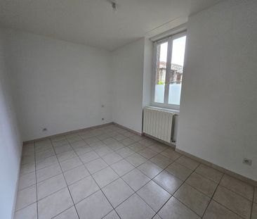 Location appartement 2 pièces, 37.00m², Carmaux - Photo 3