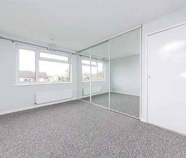 Brook Close, Wokingham, RG41 - Photo 4