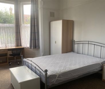 Woodborough Road, NG3 - Photo 3