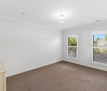 143 Rossack drive Waurn Ponds 3216 - Photo 3