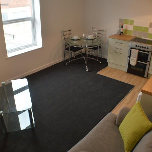 1 bedroom flat to rent - Photo 1