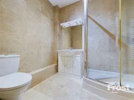 Ash House, 1-3 Station Road, Ashford,TW15 - Photo 3