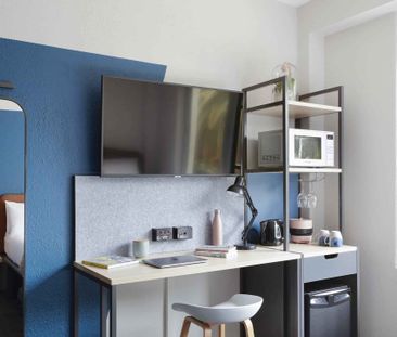 Studio Deluxe - Photo 1