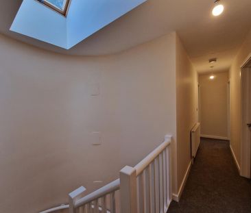 3 bedroom end of terrace house to rent - Photo 6