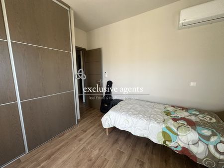 Μεζονέτα 180 τ.μ. προς ενοικίαση - Photo 2