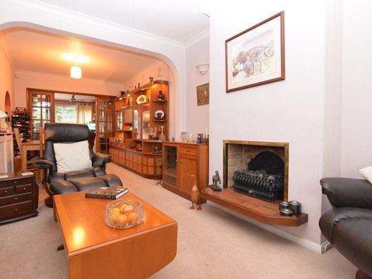 3 bedroom semi-detached house to rent - Photo 1