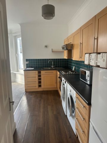 2 Bed Maisonette, Bullar Road, SO18 - Photo 5