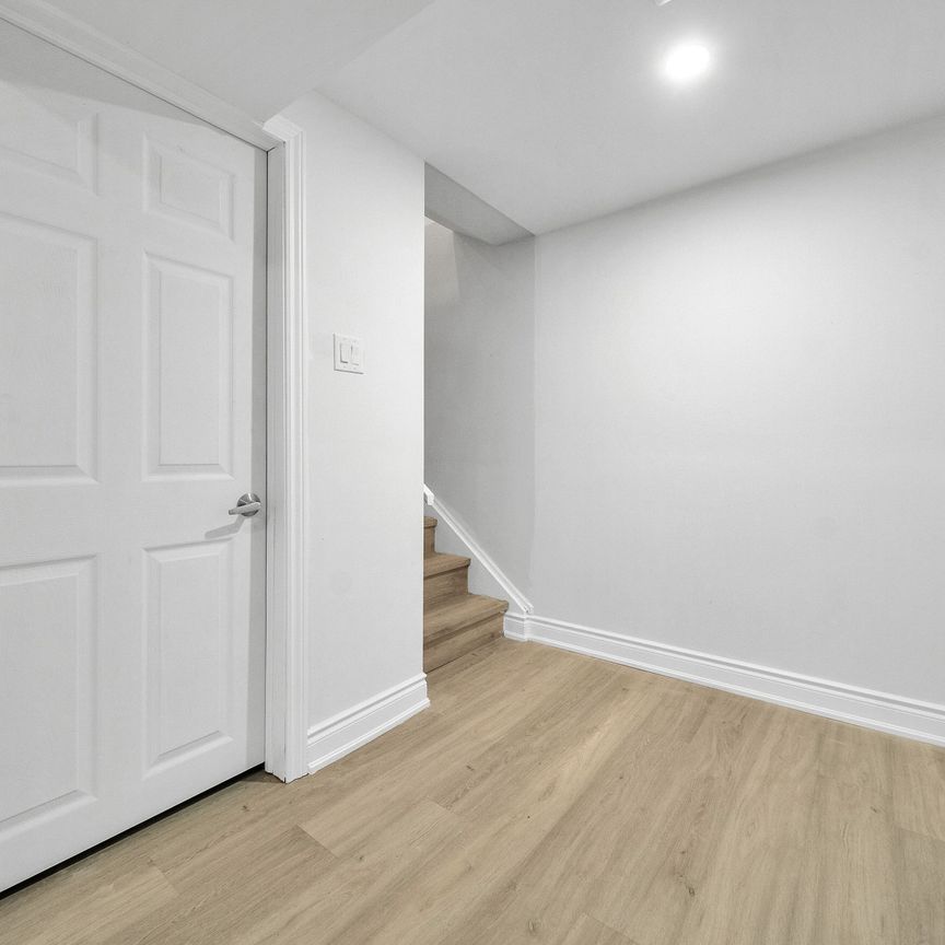 For Lease - 5 Centennial Drive, Brockton, Ontario - Photo 1