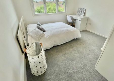 4 Bed Detached House, Nottingham, NG7 - Photo 4