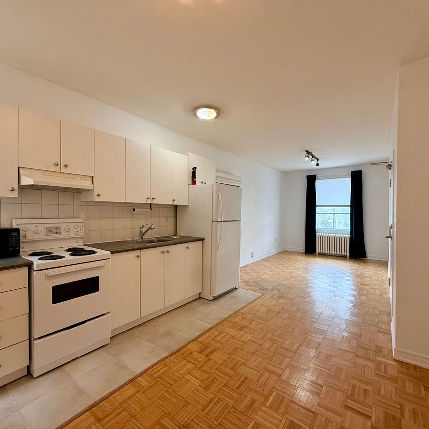 For Lease - 41 Saulter Street Unit# Main, Toronto, Ontario - Photo 1