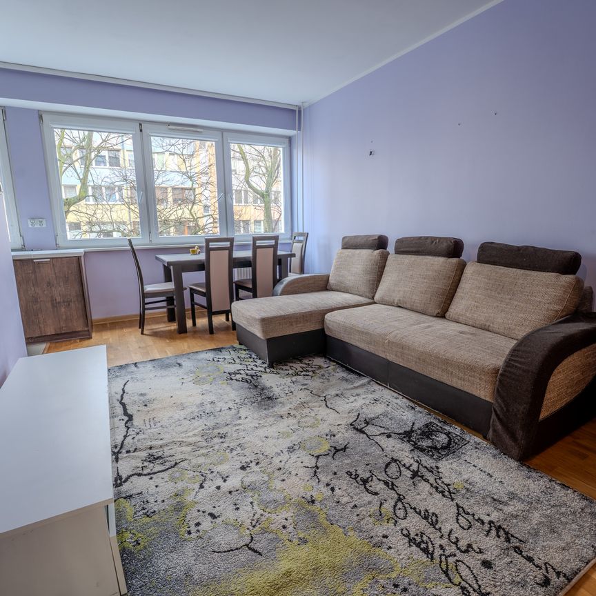 Do wynajęcia mieszkanie 42 m2 – 2 pokoje – 1 piętro, ul. Serbinowska 19 w Kaliszu - Zdjęcie 1