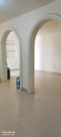 CASA EN RENTA DE DOS PLANTAS EN AVENIDA CÁMARA DE COMERCIO - Photo 3