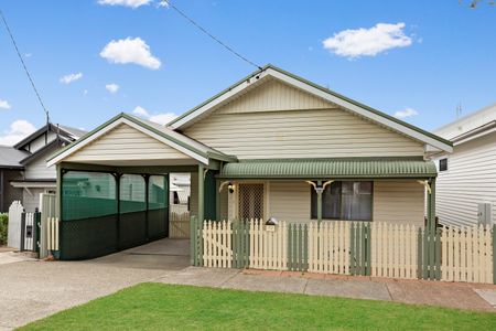 12 Abel Street, Mayfield NSW 2304 - House For Rent | Domain - Photo 5