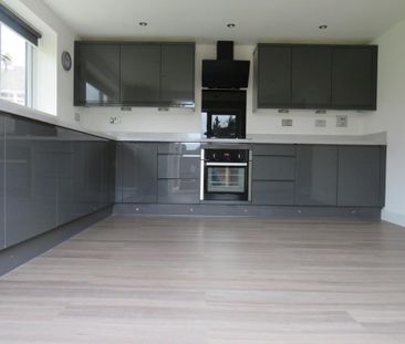 3 bedroom bungalow to rent - Photo 6