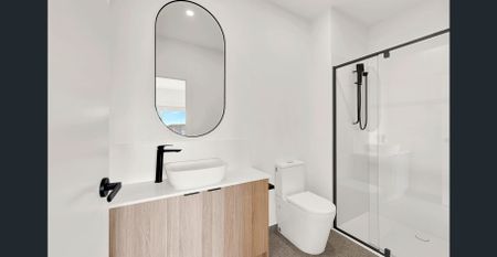 Comfort & Convenience in a Modern Setting - Photo 5