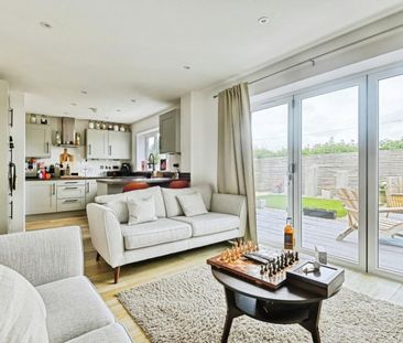 4 bedroom House To Let - Photo 6