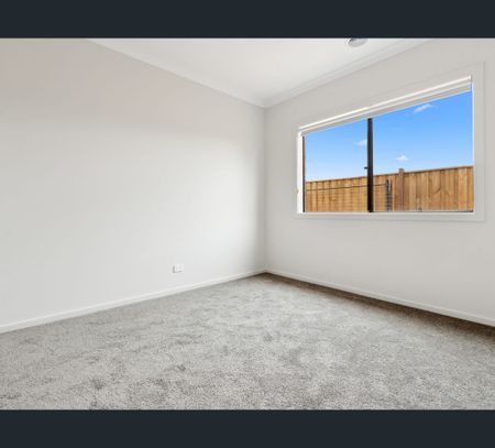 40 Monakeeba Bvd, Woodstock, Vic 3751 - Photo 2
