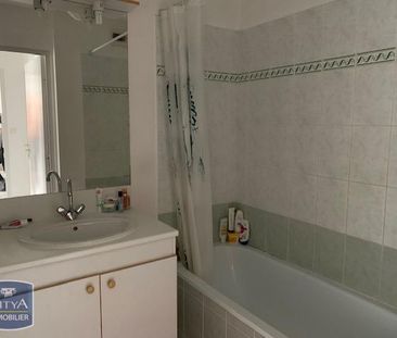 Location Appartement 3 pièces 65m² POITIERS 86000 - Photo 4