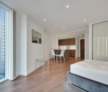 Studio to rent - Photo 1