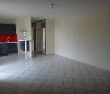 Location Appartement 2 pièces 50m² TOURNAN EN BRIE 77220 - Photo 2