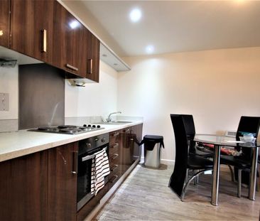 Olympian Heights, Woking, Surrey, GU22 - Photo 4