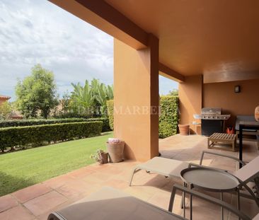 Ground Floor Apartment in Estepona East - Photo 5