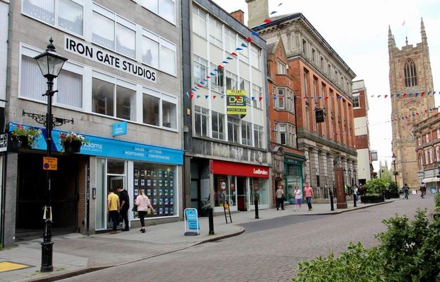 1 bedroom flat to rent - Photo 1