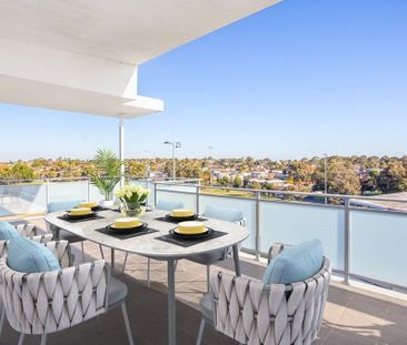 Tastefully Renovated, Sun-Kissed And Private, Oversized and Park-Si... - Photo 6