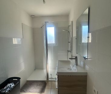 Location Maison 4 pièces 79m² - Photo 5