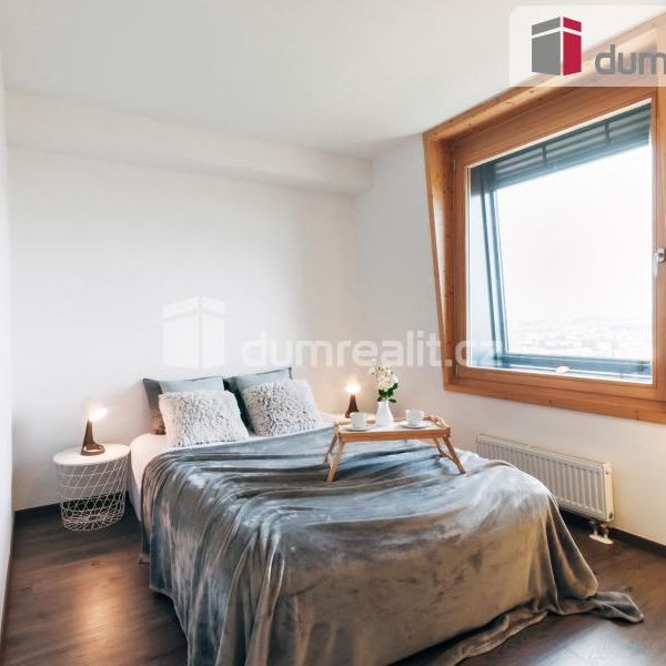Pronájem bytu 2+kk 71 m2 - Fotografie 1