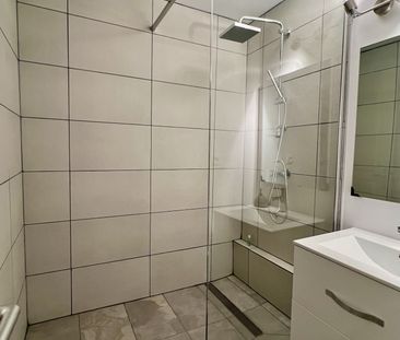 Location Appartement 2 pièces 41m² LE TAMPON 97430 - Photo 5