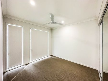 Spacious & Modern Family Home in Popular Location - Photo 5