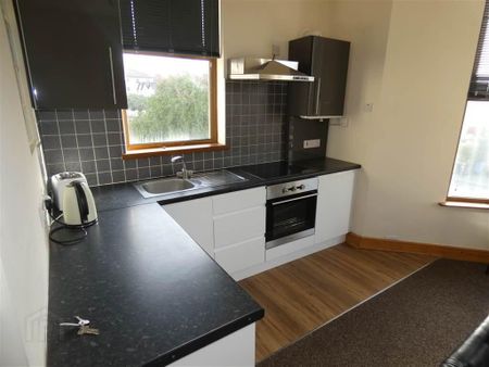 Flat 3 152 Upper Newtownards Road, 152 Upper Newtownards Road, Belfast, BT4 3EQ - Photo 2