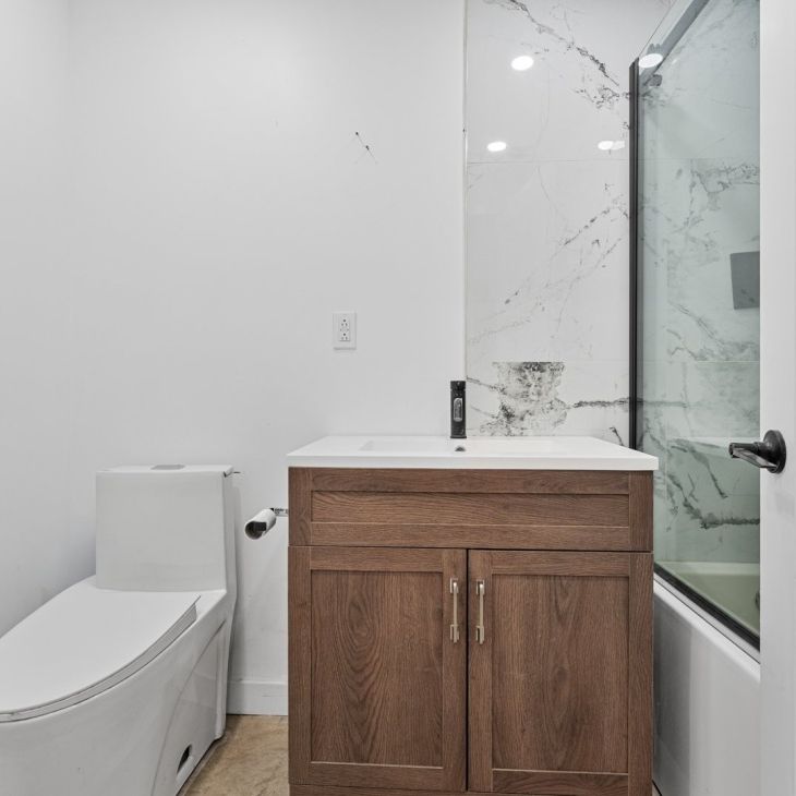 5336A Av. Duquette, H4A 1J4, Montréal - Photo 1
