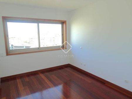 2 Bedroom apartment for rent in Matosinhos, Porto - Photo 3
