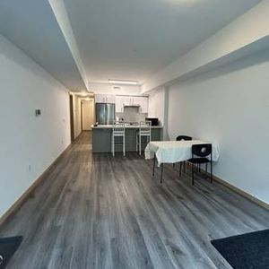 Brand new condo townhouse - Photo 2