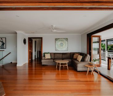 Spacious Family Home with Pool & Stunning River and Valley Views - Photo 1
