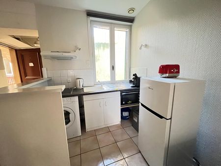 Location Appartement 2 pièces 35m² CASTRES 81100 - Photo 3