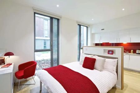 Premium Studio - Upper Level - Photo 4